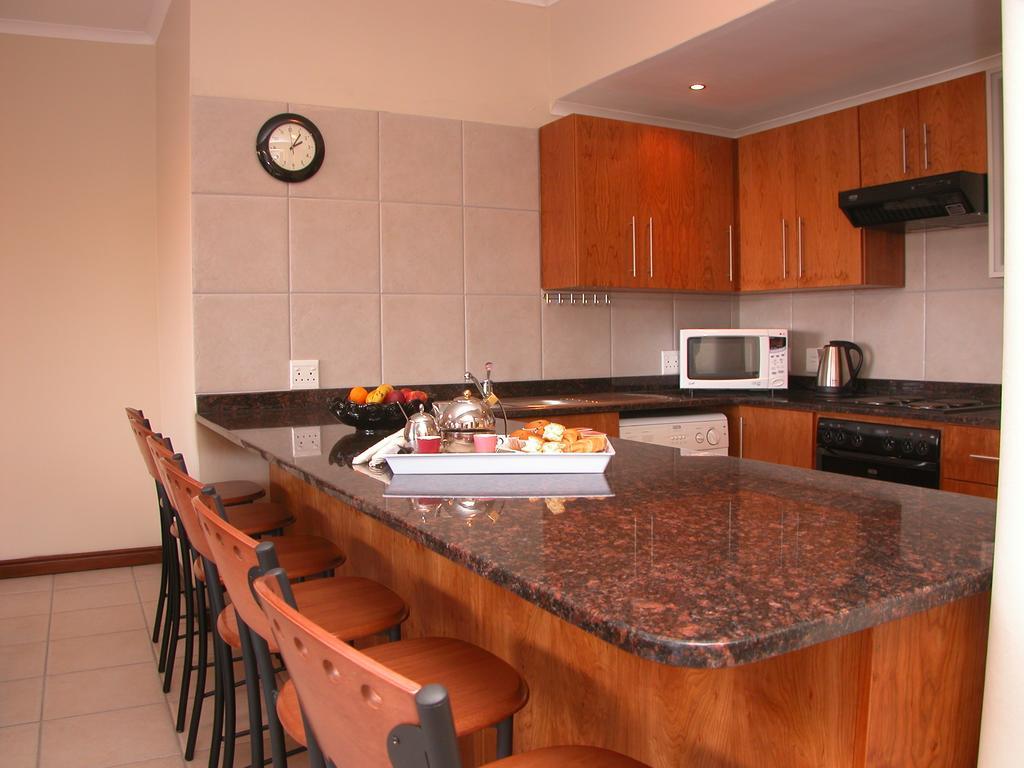 Keret Accommodation Bellville Exterior photo