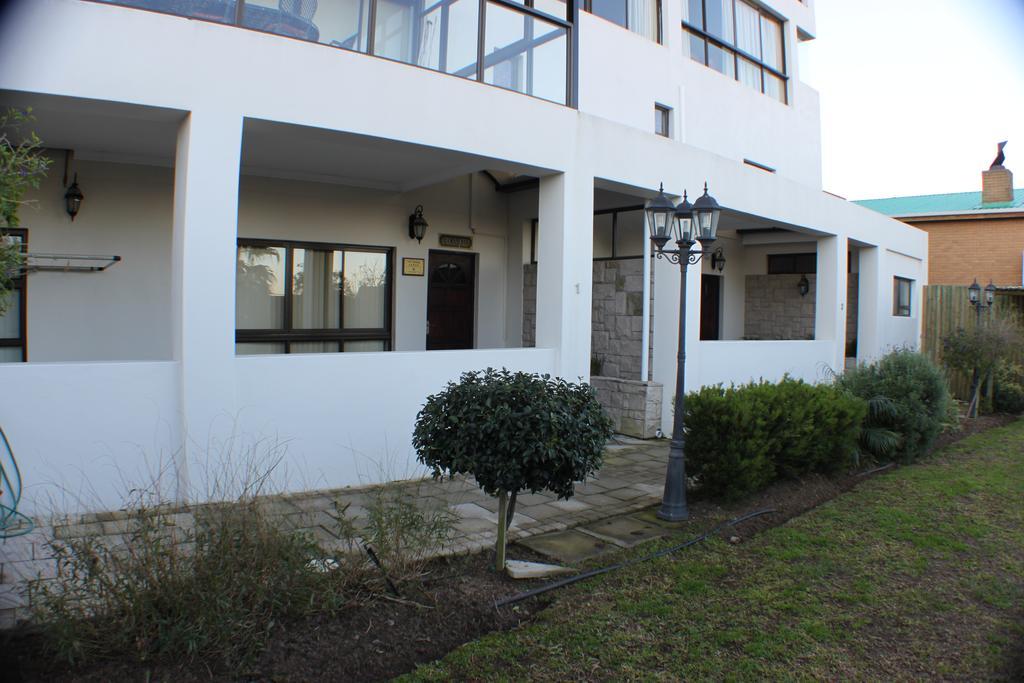 Keret Accommodation Bellville Exterior photo